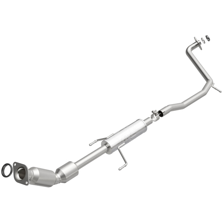 MagnaFlow 2010-2015 Toyota Prius OEM Grade Federal / EPA Compliant Direct-Fit Catalytic Converter