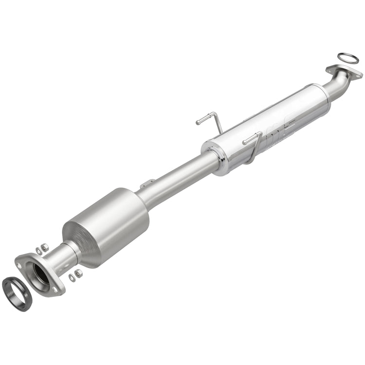MagnaFlow 2007-2010 Toyota Sienna OEM Grade Federal / EPA Compliant Direct-Fit Catalytic Converter