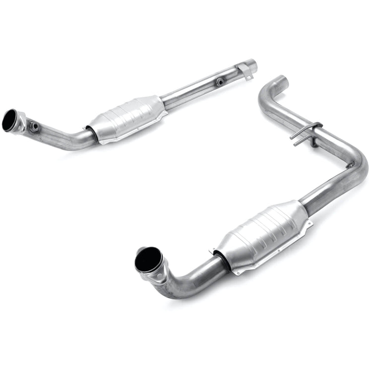MagnaFlow Ford F-150 Standard Grade Federal / EPA Compliant Direct-Fit Catalytic Converter