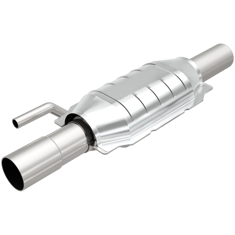 MagnaFlow HM Grade Federal / EPA Compliant Direct-Fit Catalytic Converter 95221